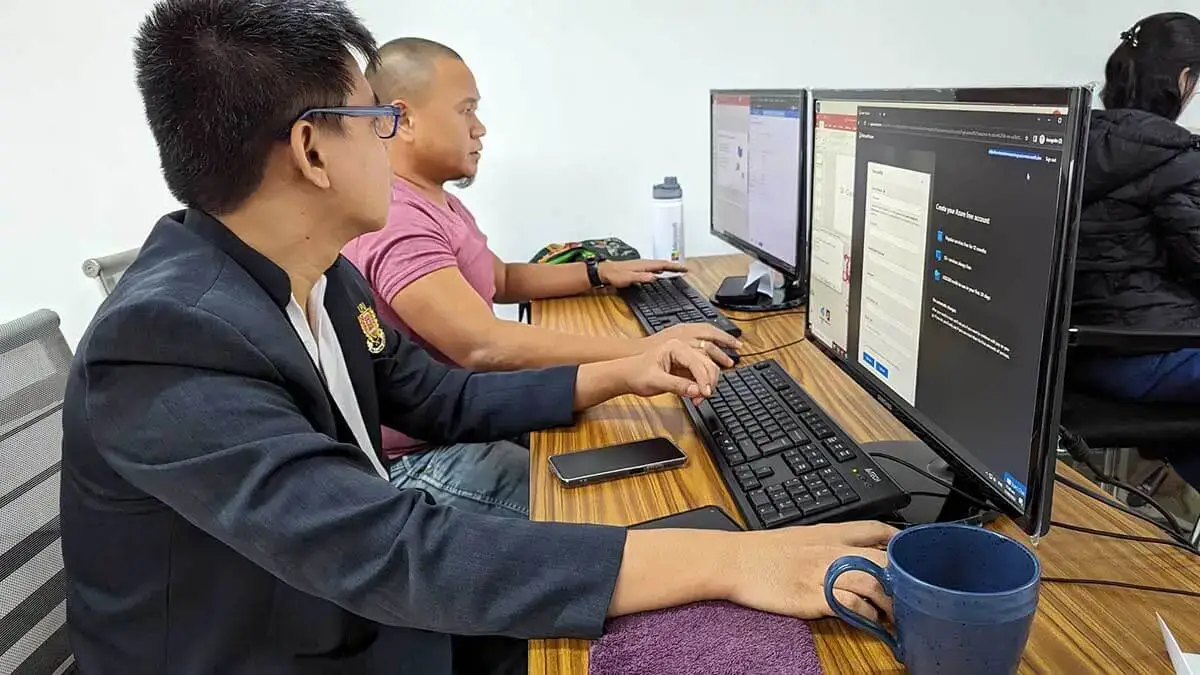 A student taking an online Microsoft Azure course in the Philippines