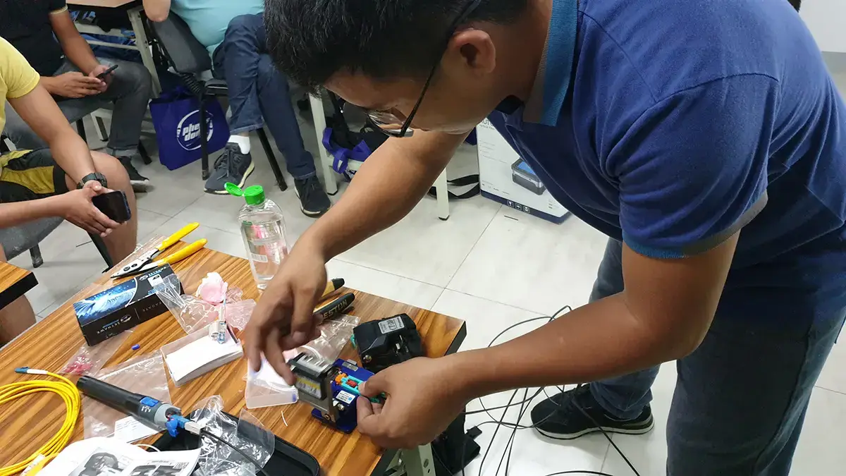 fiber-optic-training-philippines-02