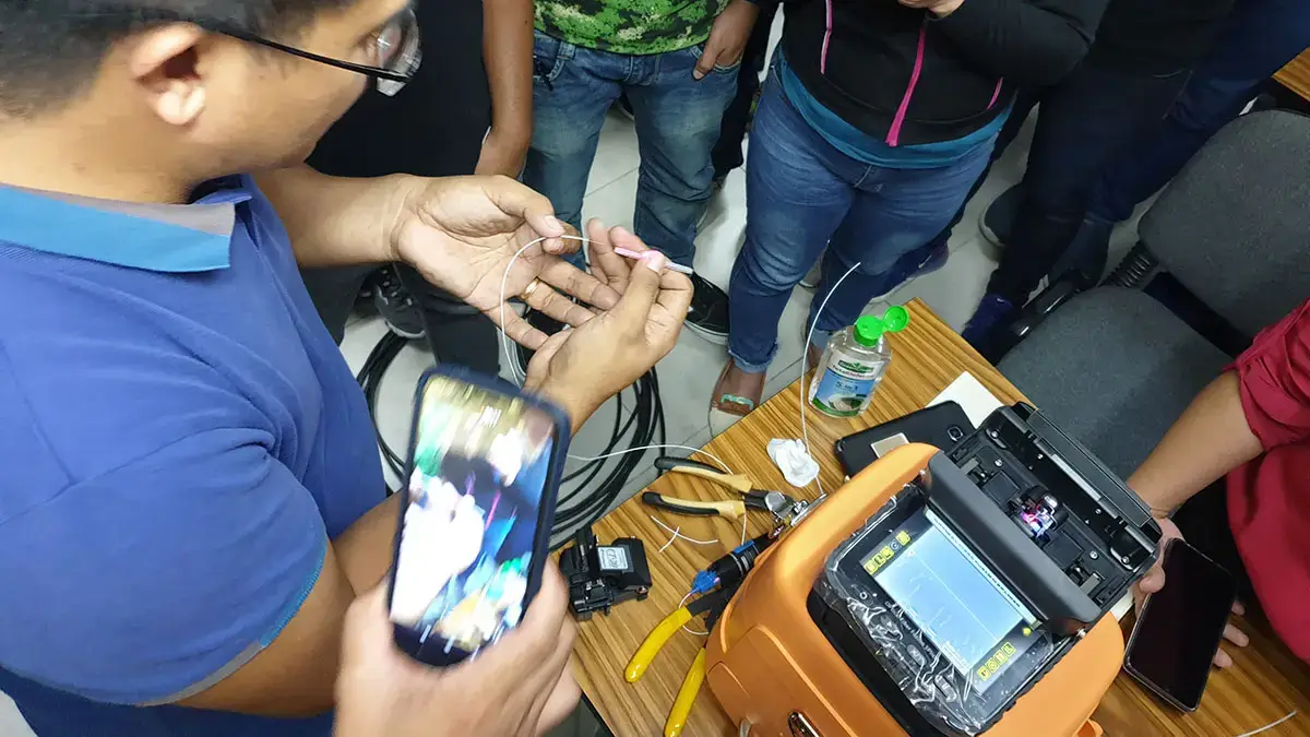fiber-optic-training-philippines-2b